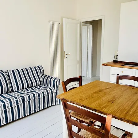 Luminous And Spacious Boboli Apartment *